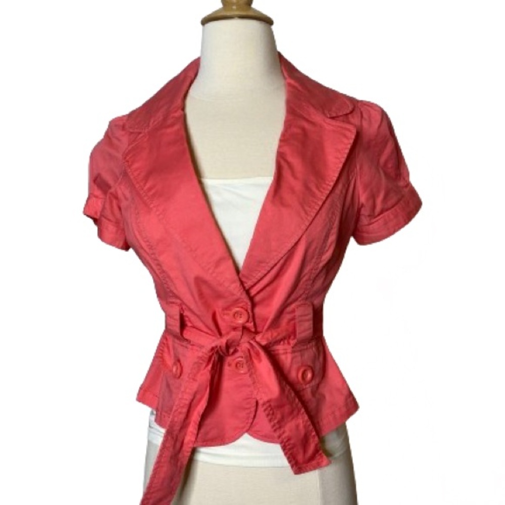 short cap blazer
